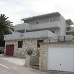 Gostinjska kuća Paladina 3*