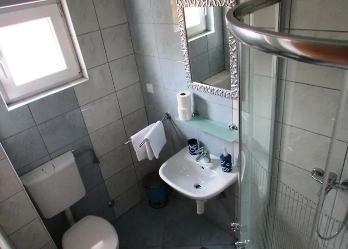 Paladina Gostinjska kuća 3*