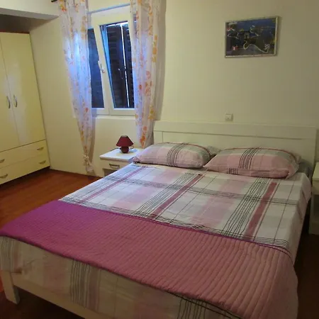 Gostinjska kuća Paladina Hvar Town